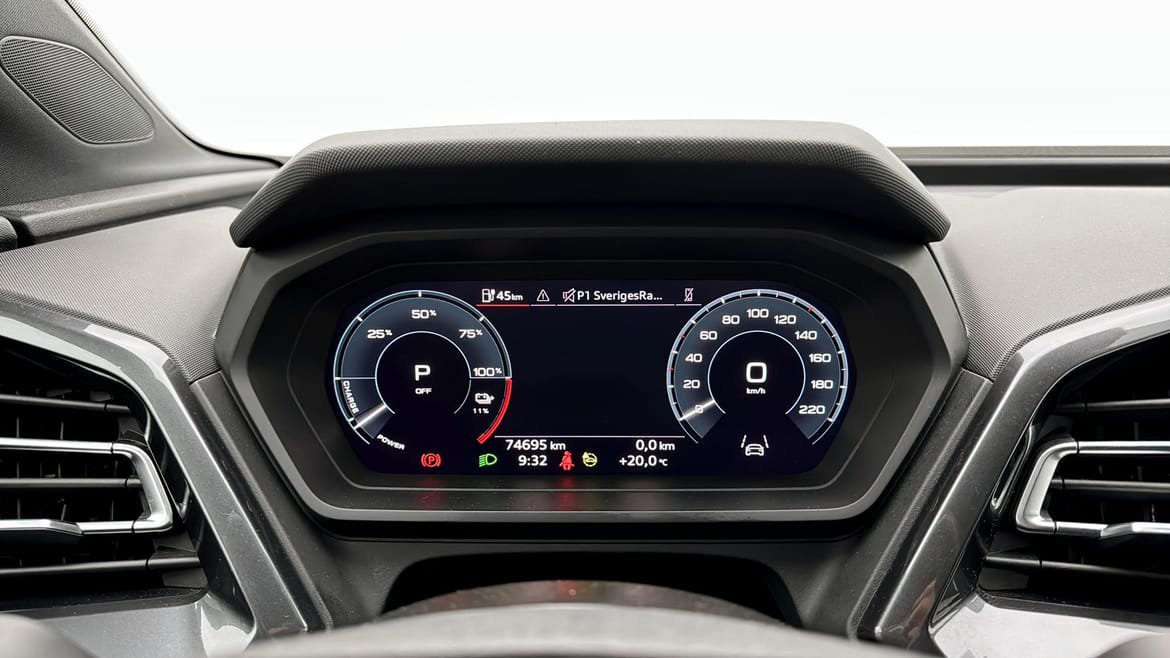Vehicle Image 14