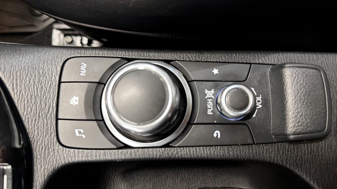 Vehicle Image 20