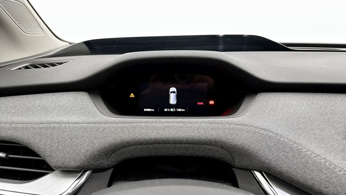 Vehicle Image 14