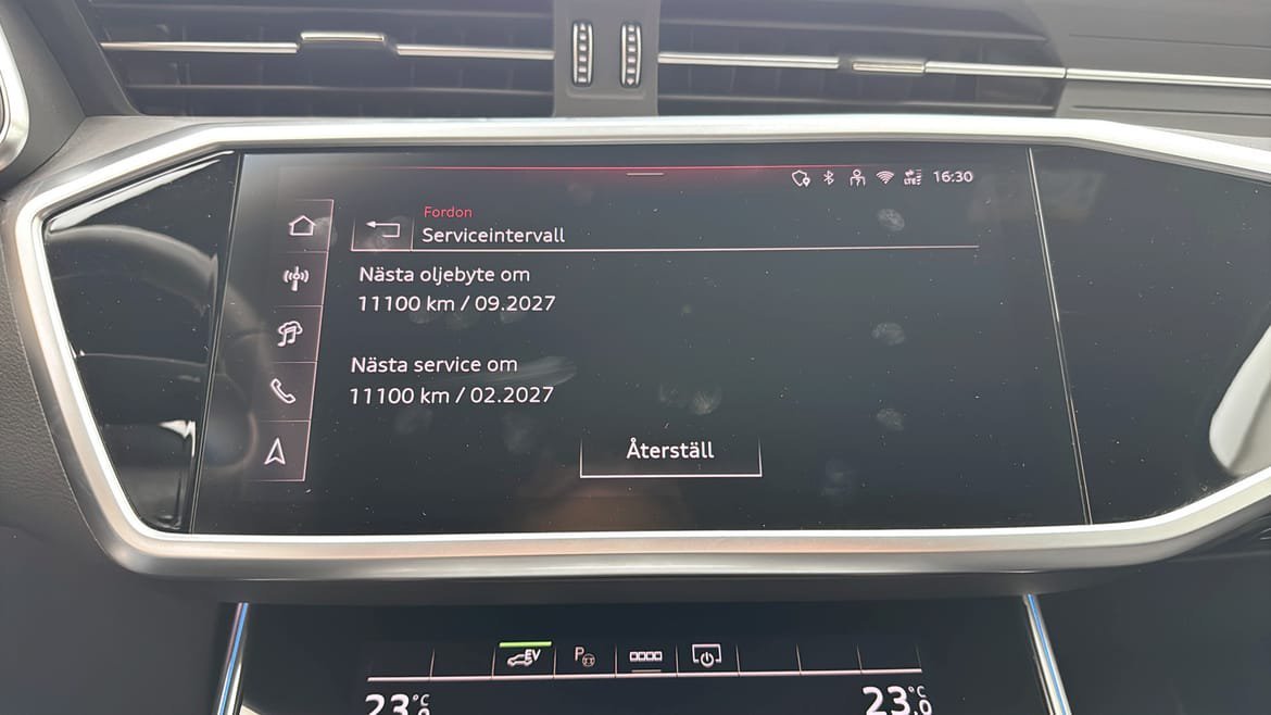 Vehicle Image 23
