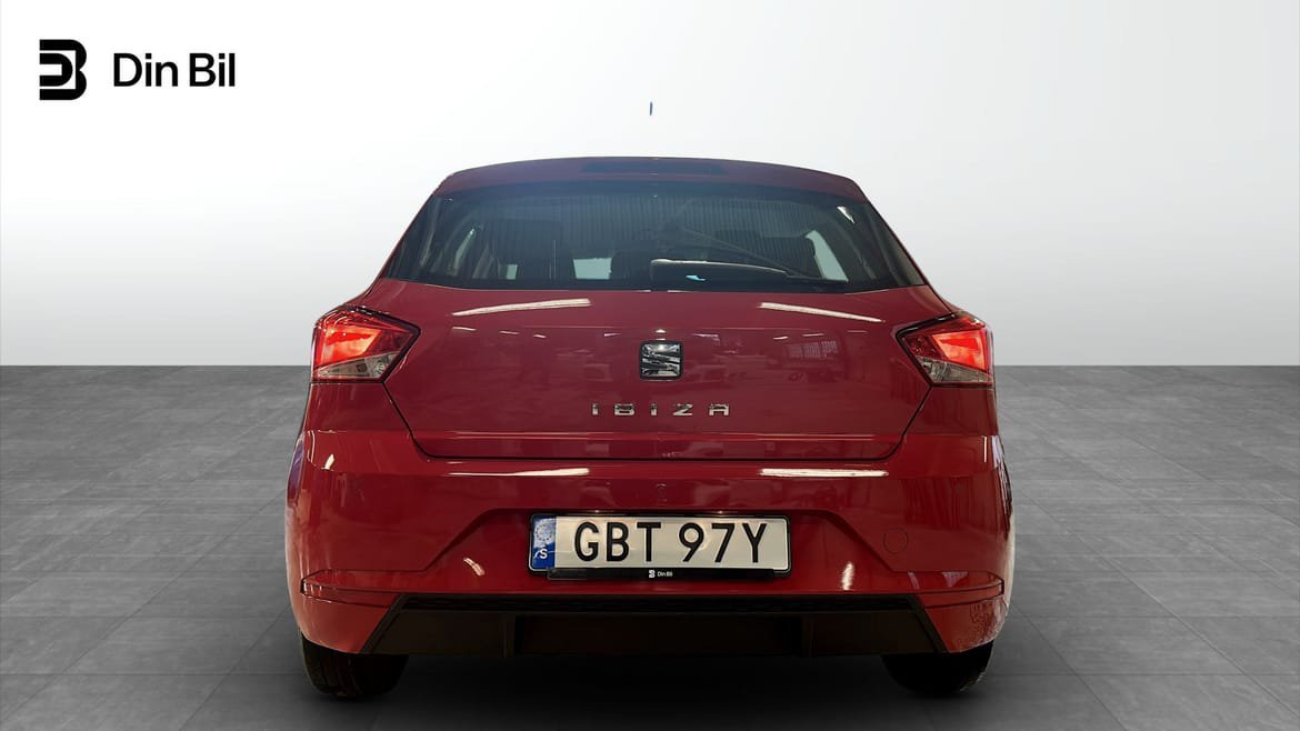 Vehicle Image 5