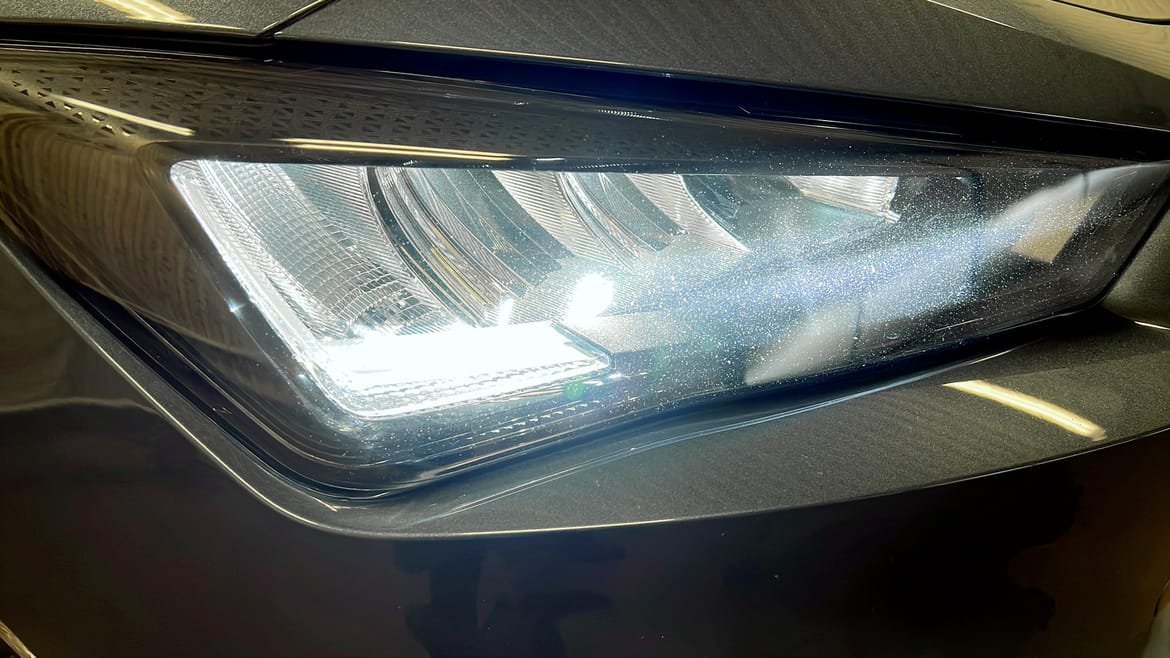 Vehicle Image 15
