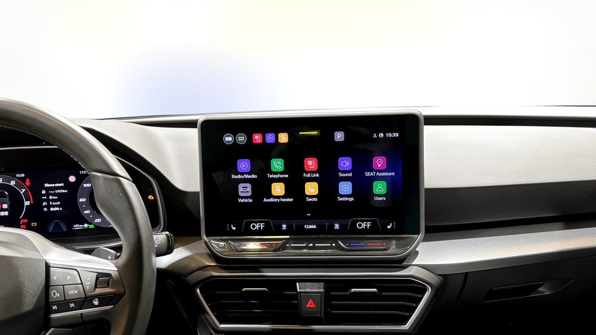 Vehicle Image 9