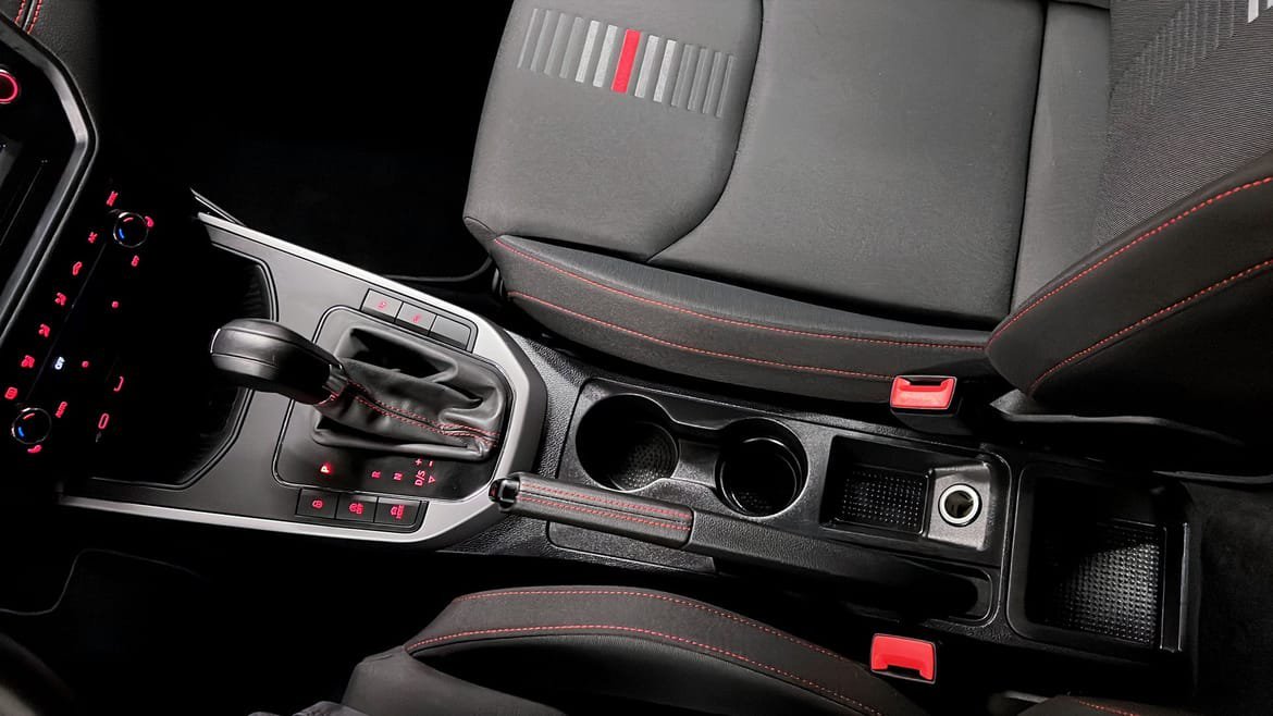 Vehicle Image 16