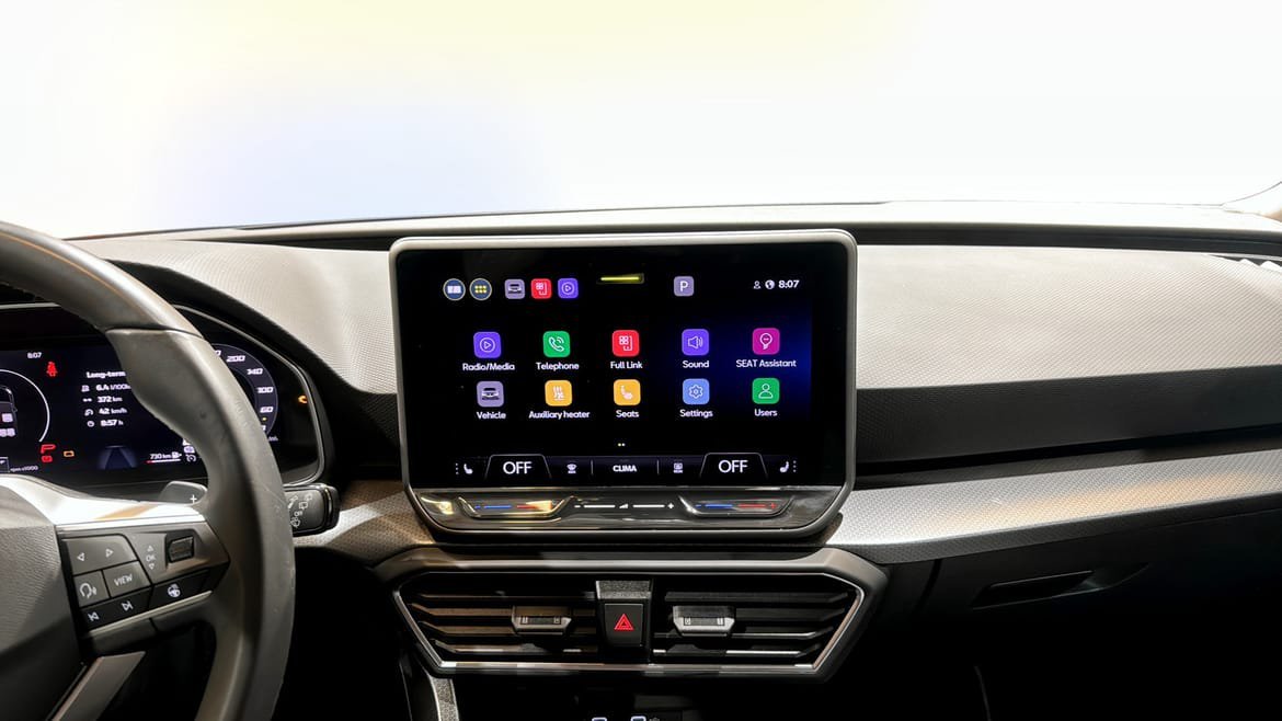 Vehicle Image 9
