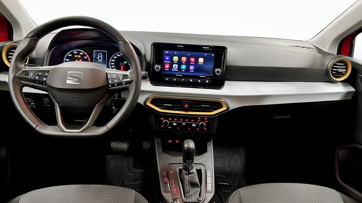 Vehicle Image 10