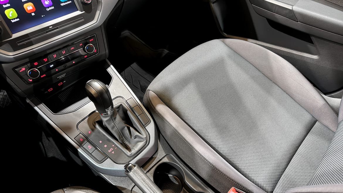 Vehicle Image 15
