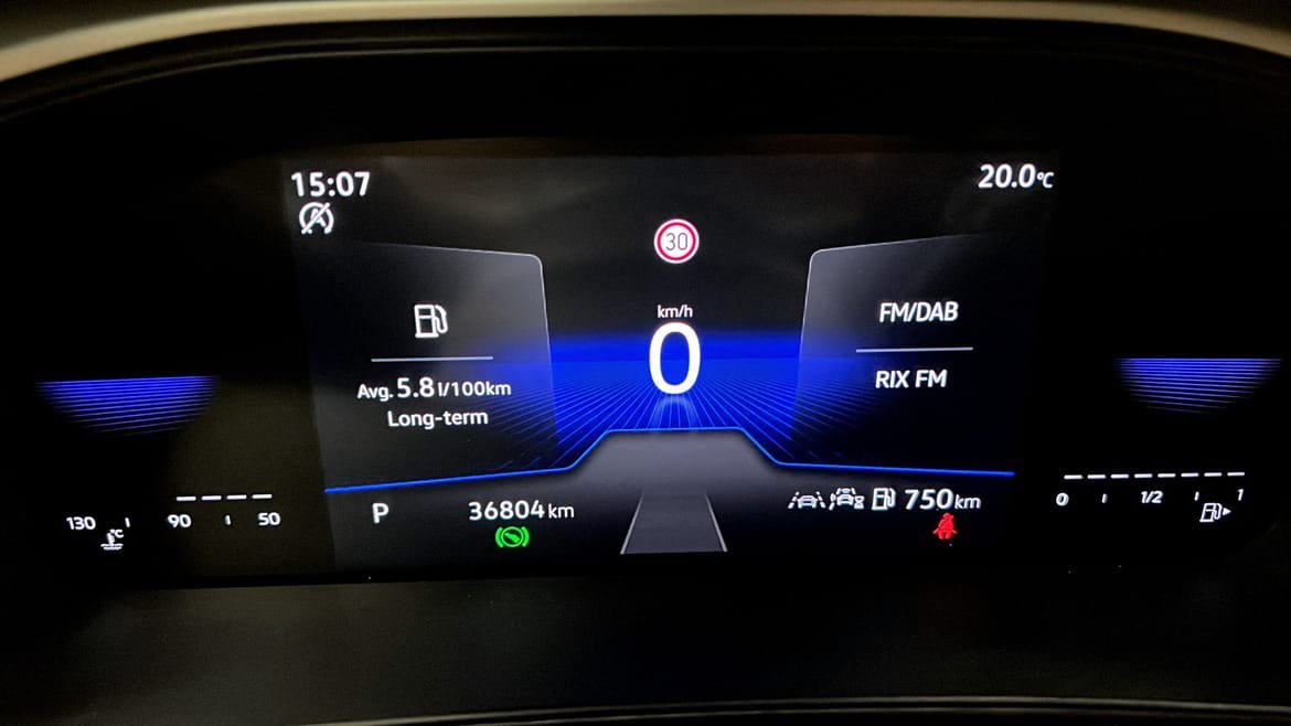 Vehicle Image 19