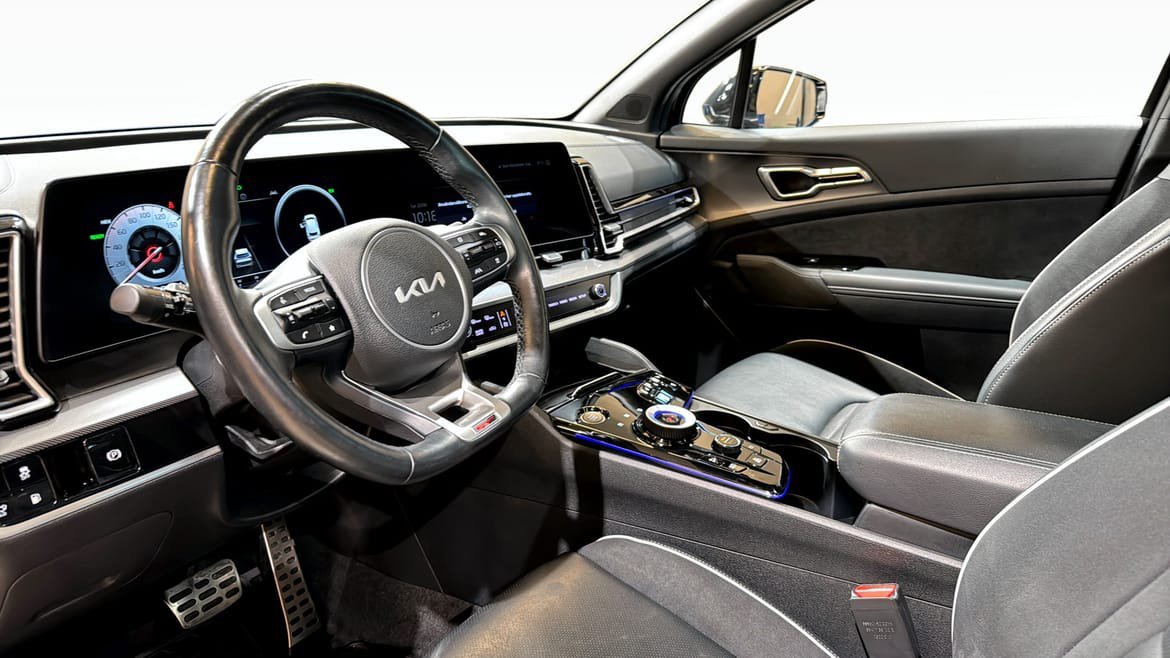 Vehicle Image 7