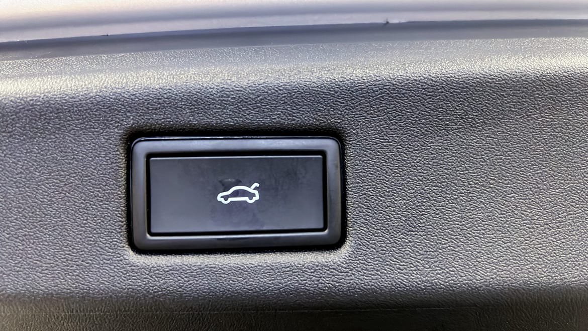 Vehicle Image 23