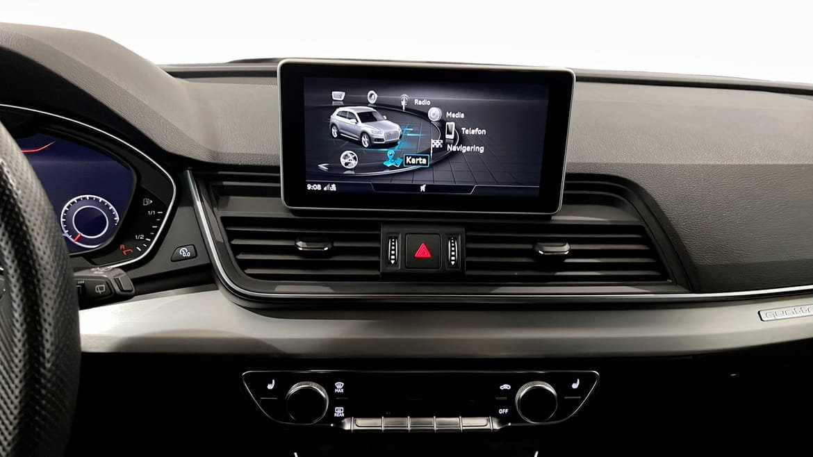 Vehicle Image 9