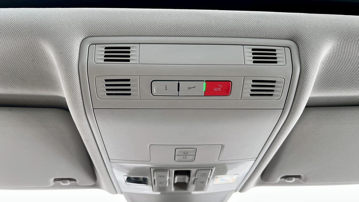 Vehicle Image 24