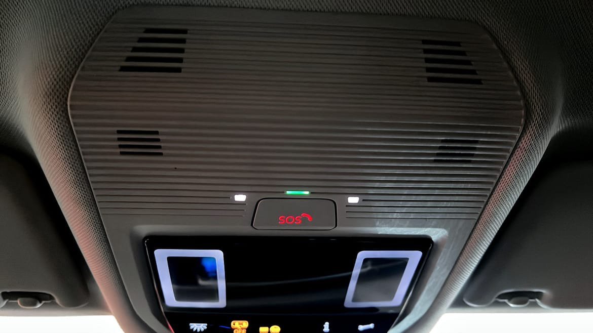 Vehicle Image 24