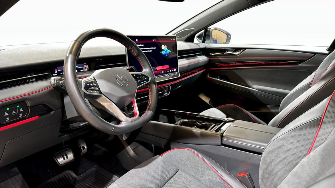 Vehicle Image 7