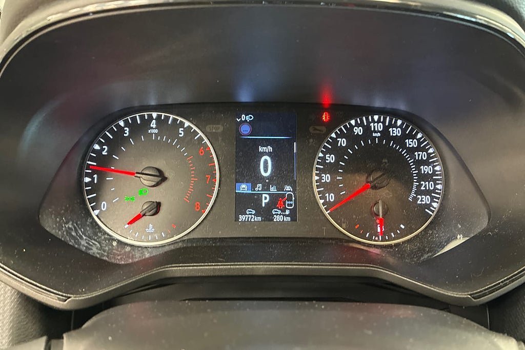 Vehicle Image 16