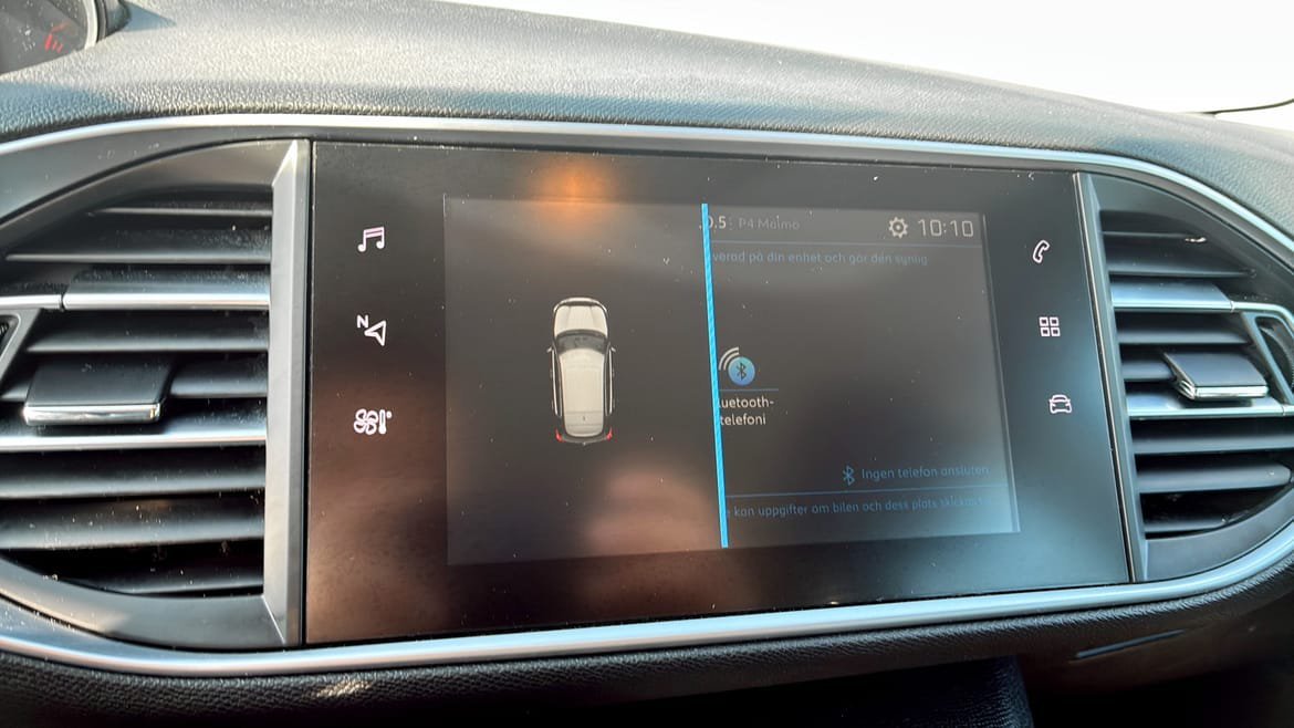 Vehicle Image 13