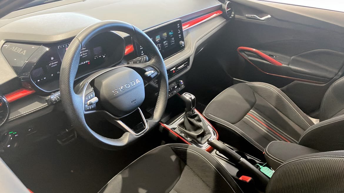 Vehicle Image 7