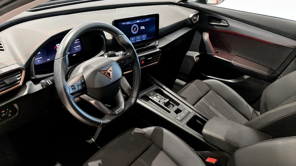 Vehicle Image 7