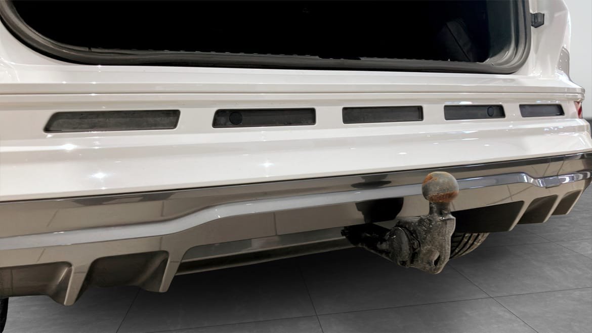 Vehicle Image 13