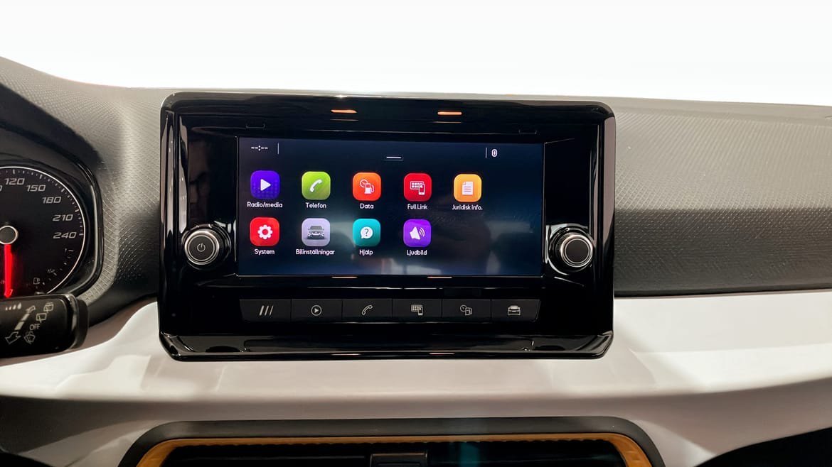 Vehicle Image 9