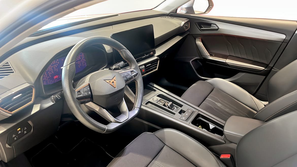 Vehicle Image 7