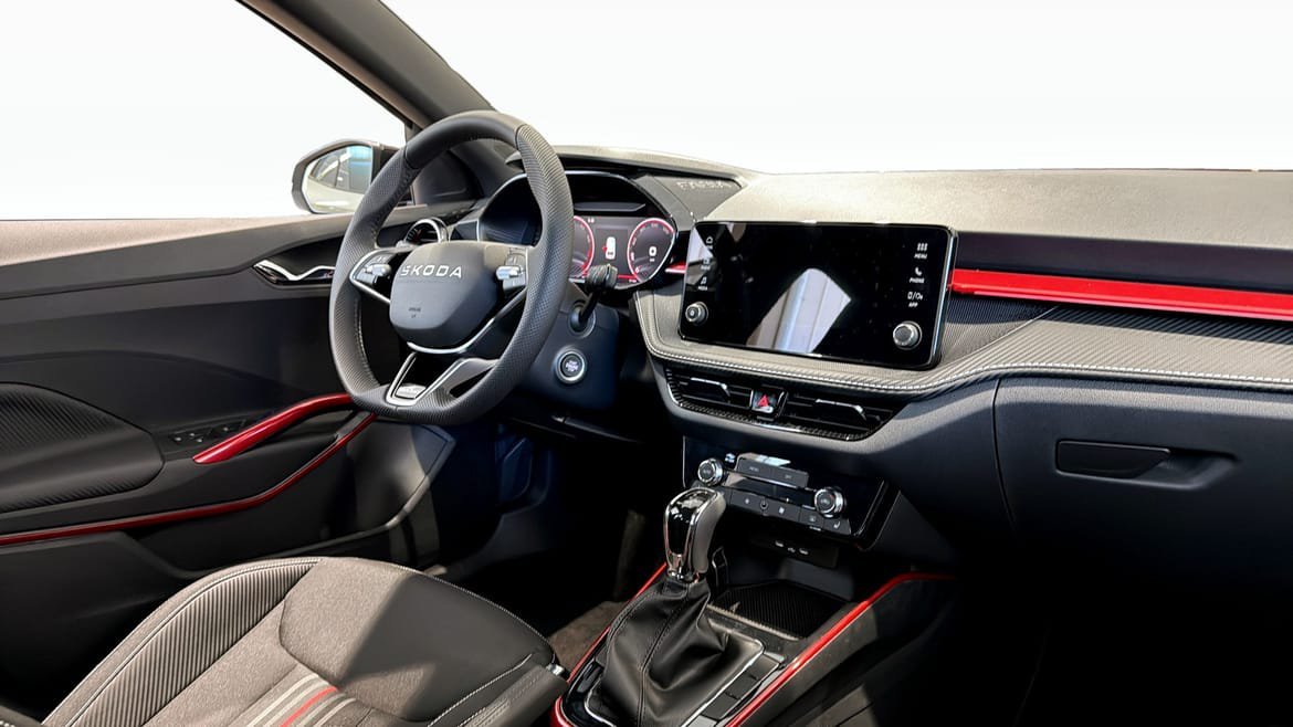 Vehicle Image 11