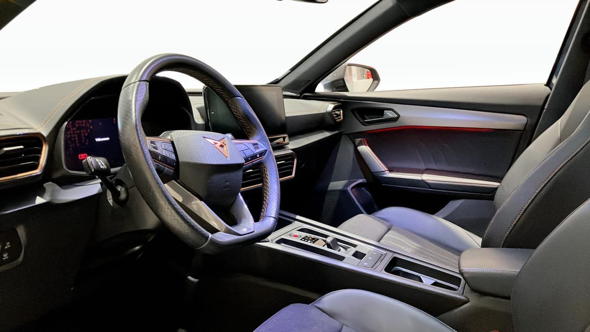 Vehicle Image 7