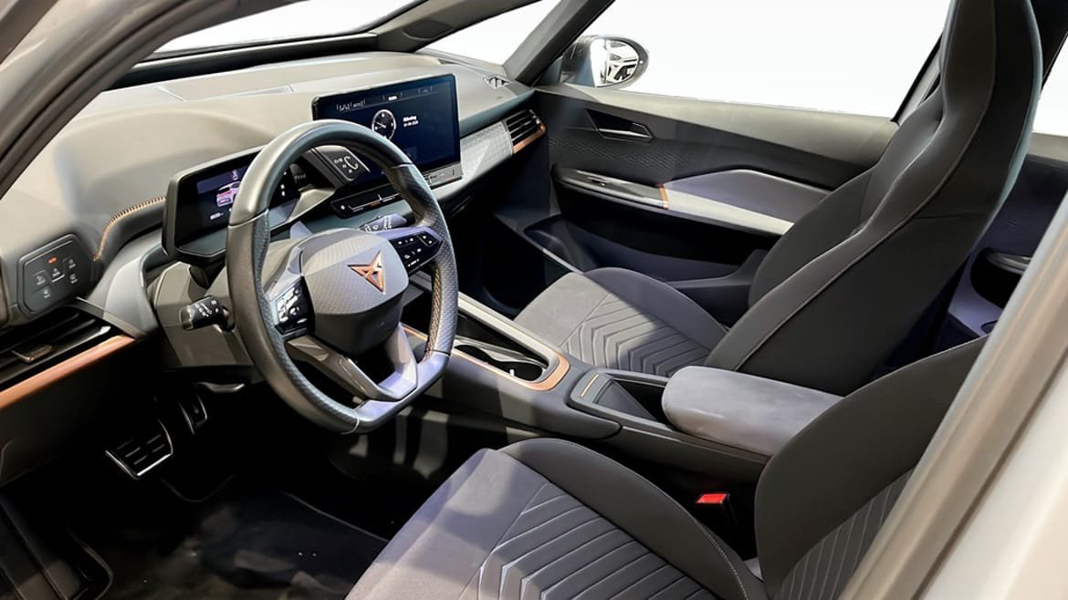 Vehicle Image 7