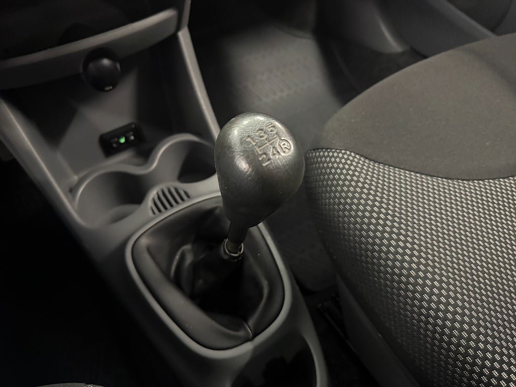 Vehicle Image 20