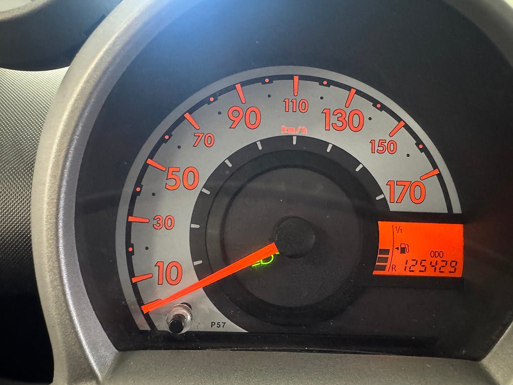 Vehicle Image 21