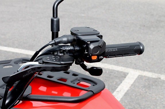 Vehicle Image 12