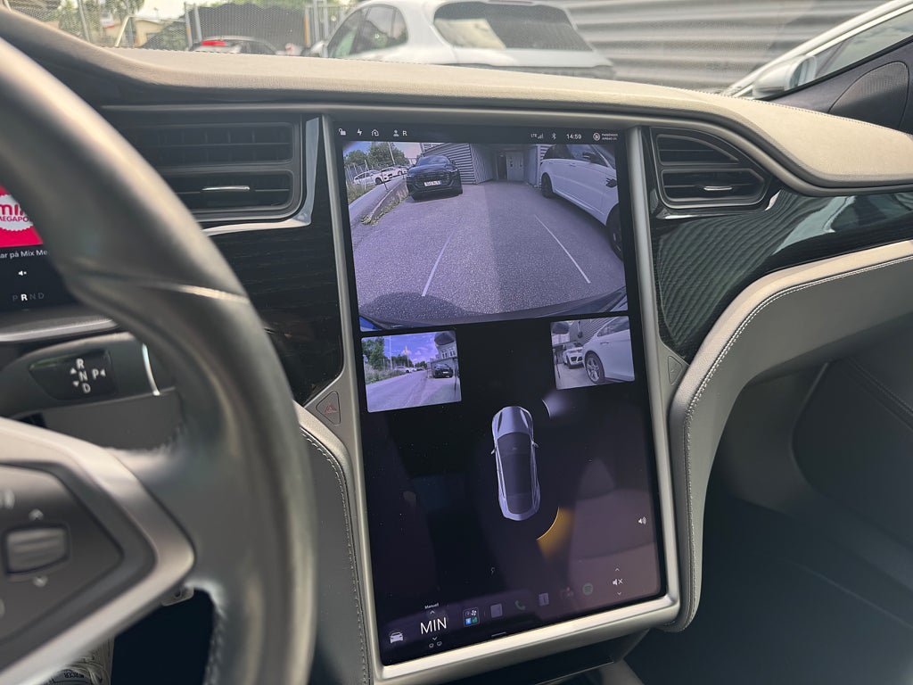 Vehicle Image 18
