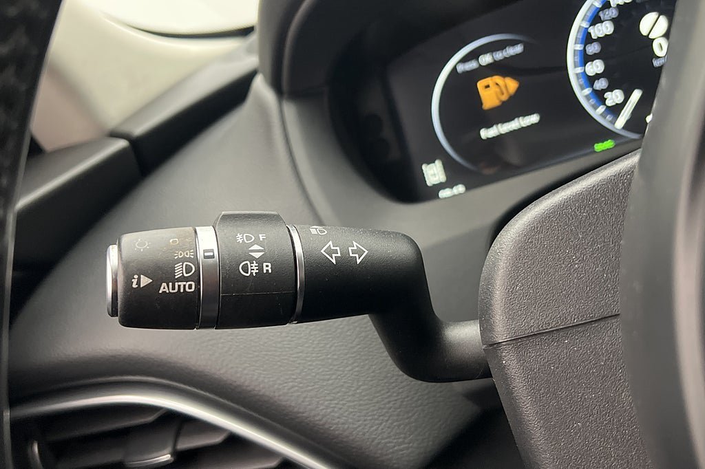 Vehicle Image 30