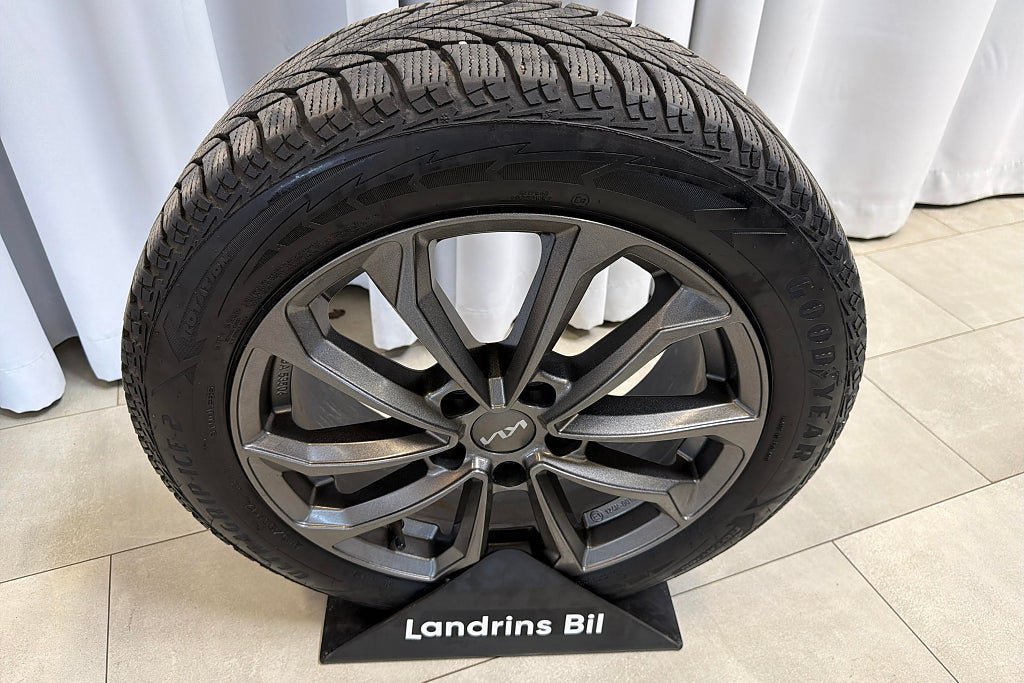 Vehicle Image 20