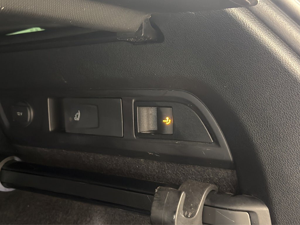 Vehicle Image 27