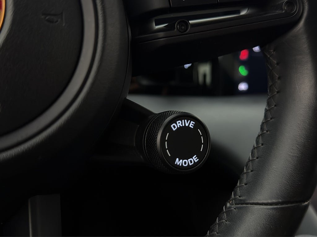 Vehicle Image 37