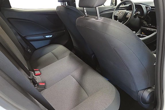 Vehicle Image 15