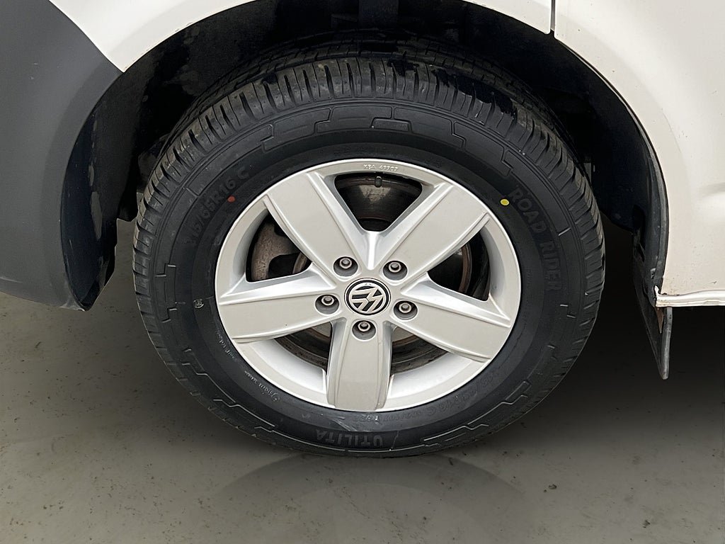 Vehicle Image 32
