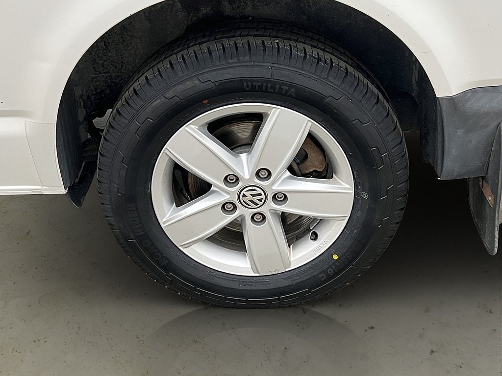 Vehicle Image 33
