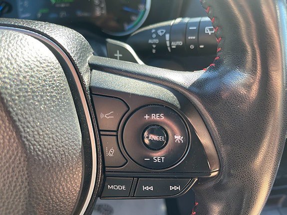 Vehicle Image 23