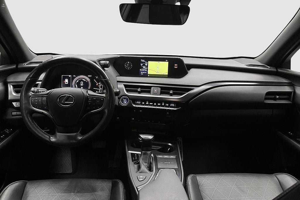 Vehicle Image 14