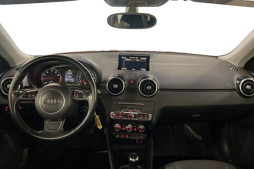 Vehicle Image 11