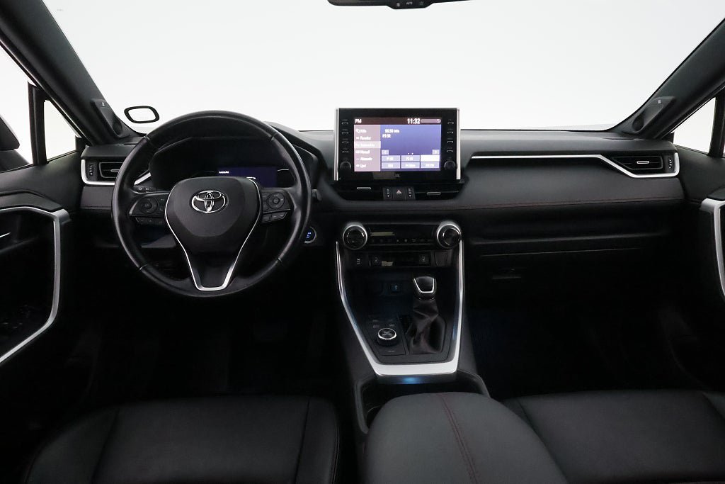 Vehicle Image 15