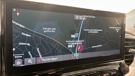 Vehicle Image 18