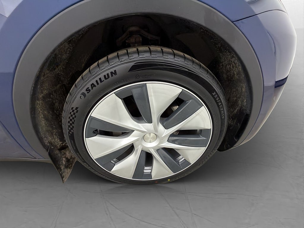 Vehicle Image 31