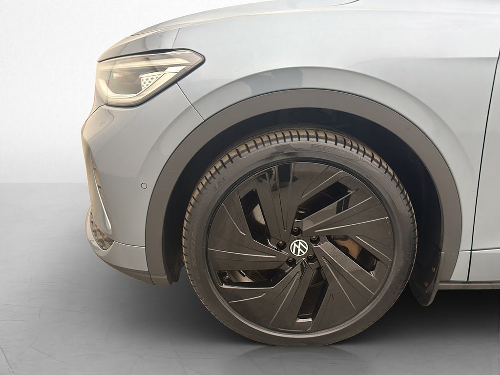Vehicle Image 37