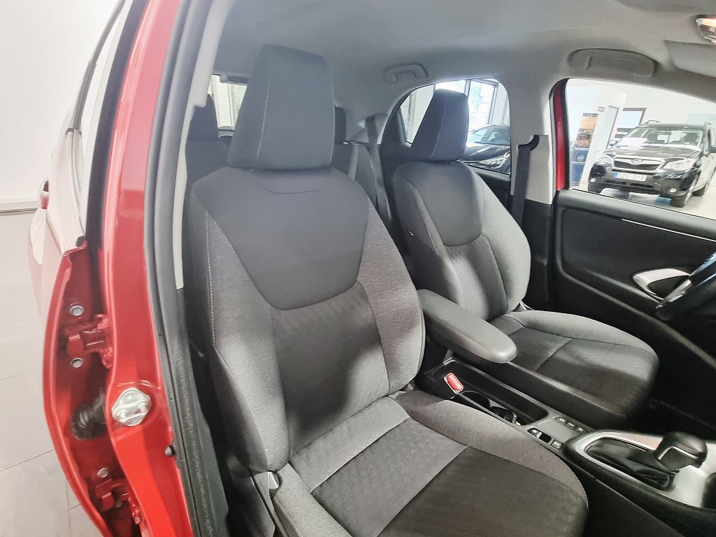Vehicle Image 21