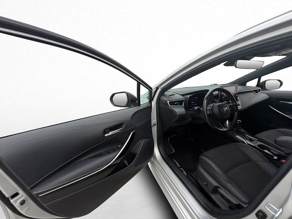 Vehicle Image 11