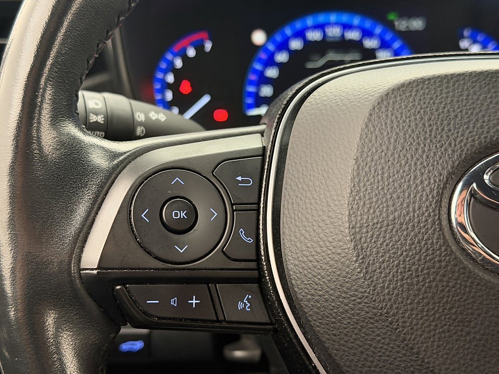 Vehicle Image 17