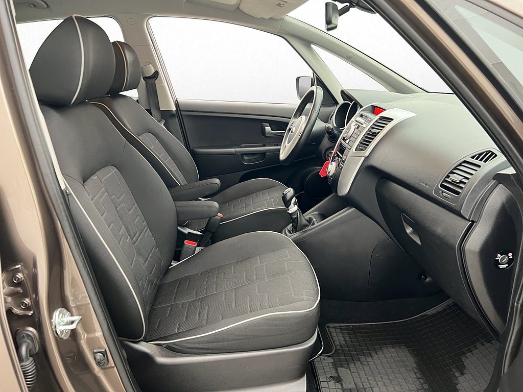 Vehicle Image 18